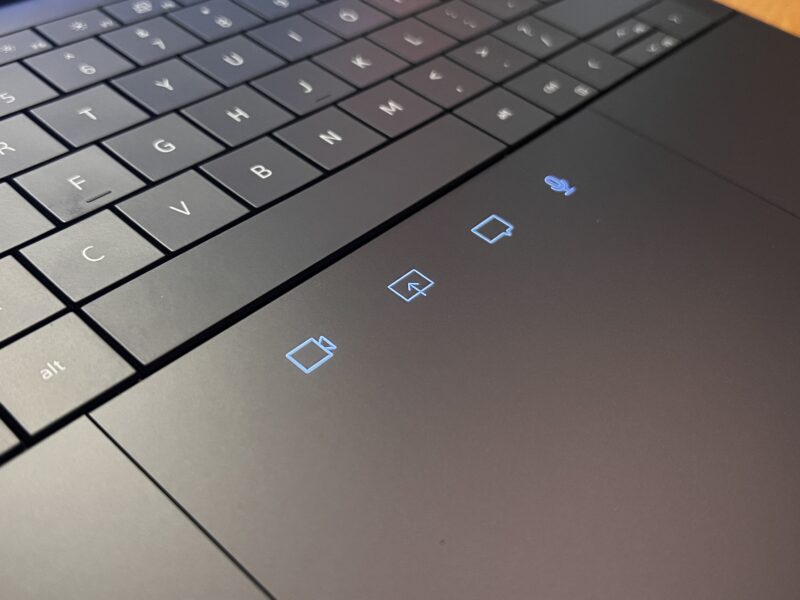 Dell Latitude 9440 touchpad malfunction