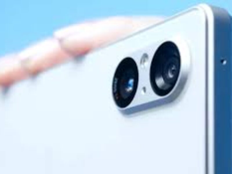 Sony Xperia 5 V camera lens