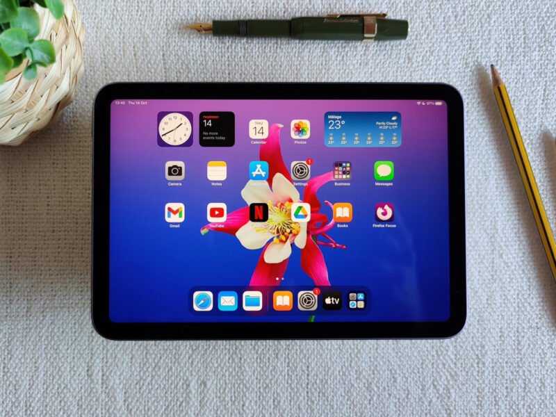 iPad Mini 6 jelly scrolling