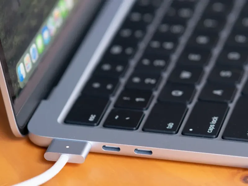 MacBook Pro M4 Not Charging