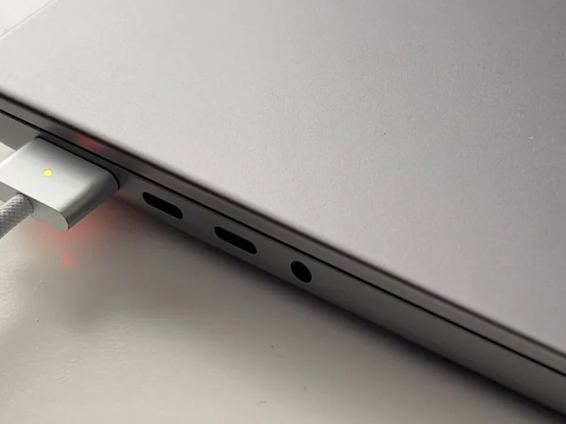 MacBook Not Charging