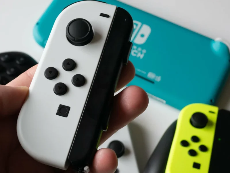 Nintendo Switch OLED Joy-Con drift