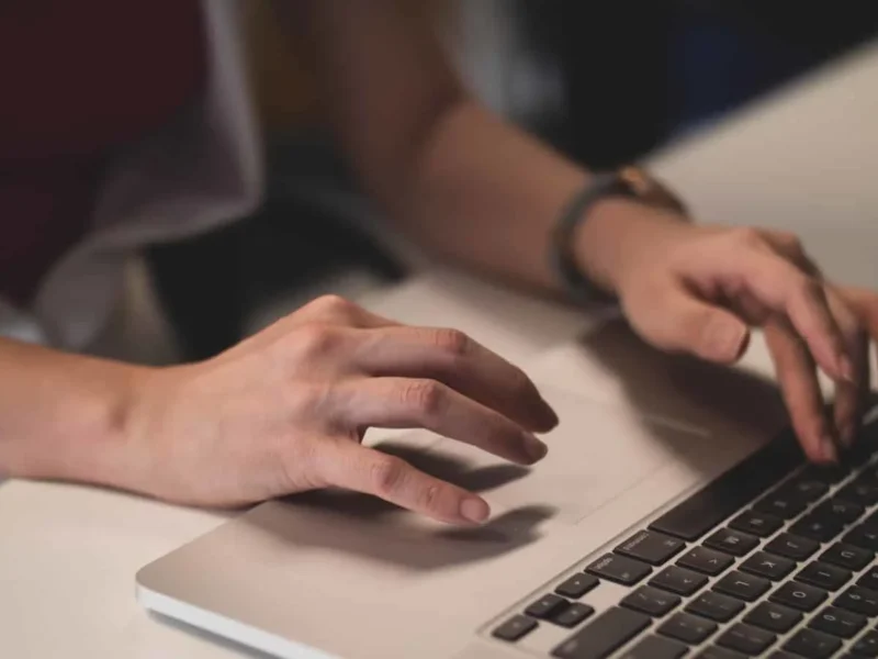 macbook pro m3 trackpad not working