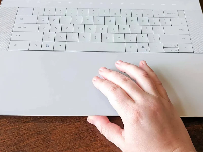 Dell XPS 16 Trackpad Issues