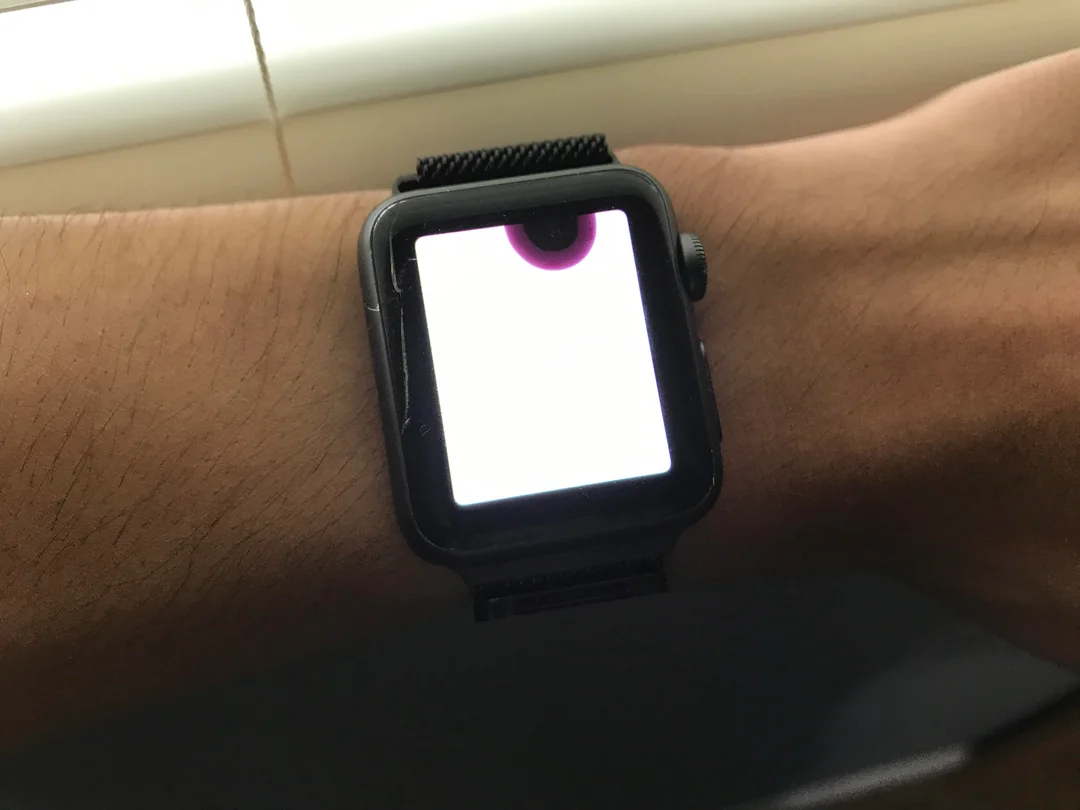 Signs of Hidden Water Damage in Apple Watch