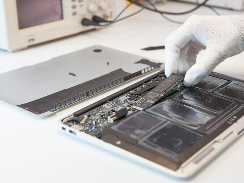 Get fast and reliable MacBook repair in Dubai.