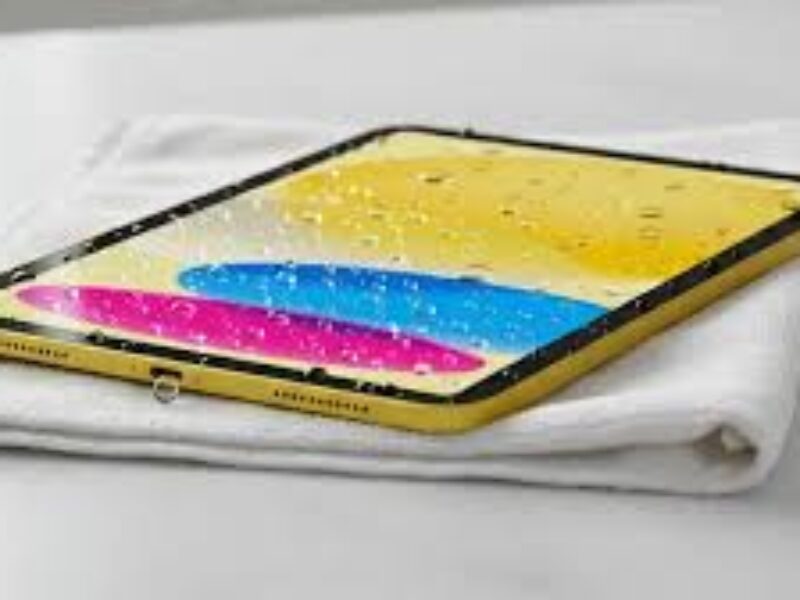 Professional liquid damage cleaning and file extraction in dubai.