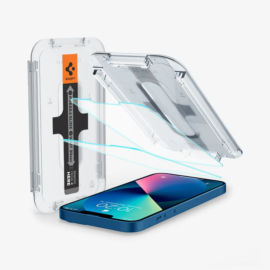 The Ultimate Guide to iPhone Screen Protectors: Liquid Glass vs. Tempered Glass